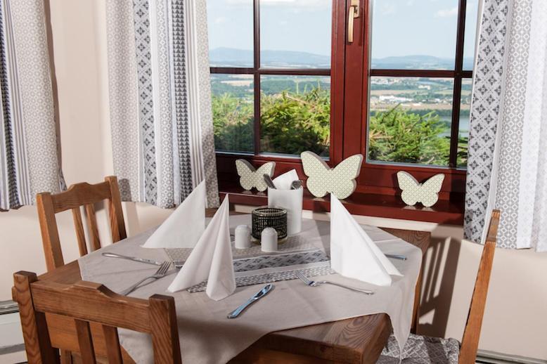 Na Krasne Vyhlidce Hotel Olsina Ngoại thất bức ảnh